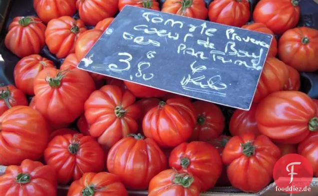 Montbrun Melange: Olivenbrot mit Basilikum, marinierte Tomaten, A