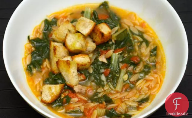 Mangold und Nudelsuppe