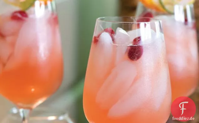 Rosa Limonade-Cocktail