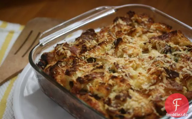 Spinat Schichten Mit Salbei Und Gruyere
