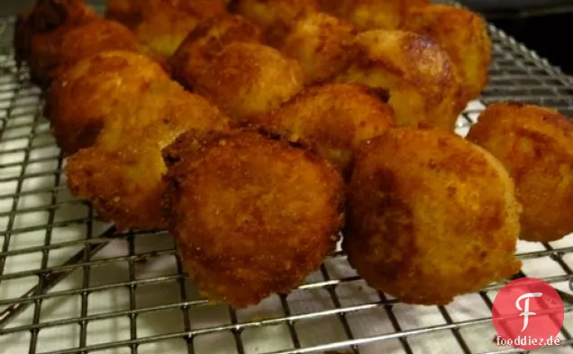 Kochen Sie das Buch: Kartoffel-, Schinken- und Piquillo-Pfeffer-Kroketten