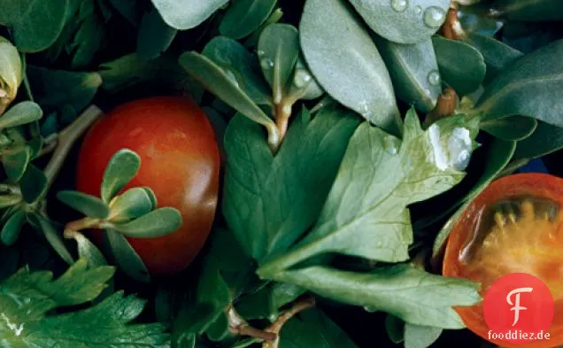 Purslane und Petersiliensalat