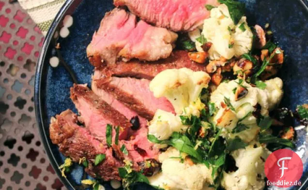 Make-Ahead-Steak mit Haselnuss-Gremolata und Blumenkohl
