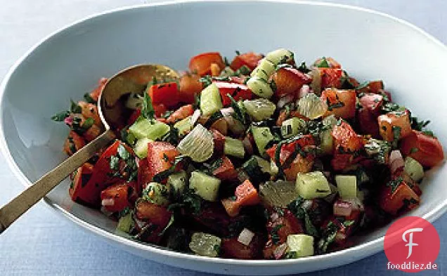 Gehackter arabischer Salat