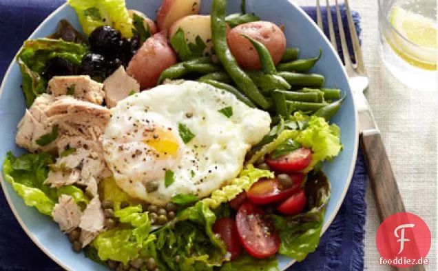 Thunfisch-Niçoise-Salat mit Gerösteten Grünen Bohnen und Kartoffeln