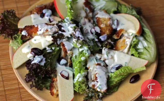 Knuspriger Hähnchen-Apfel-Salat