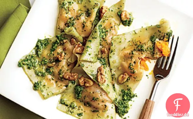 Butternut Squash Ravioli mit Spinatpesto