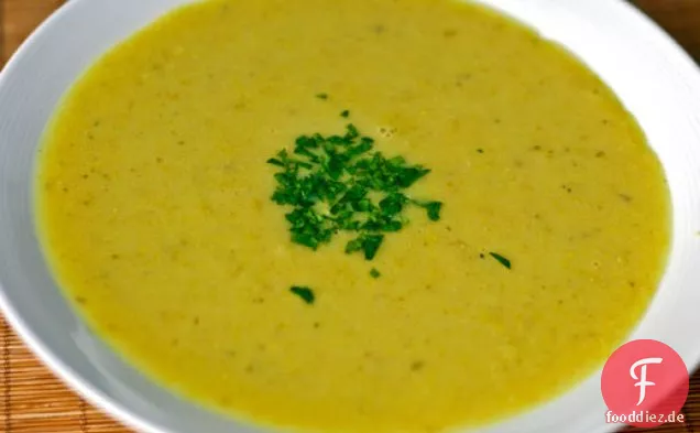 Abendessen heute Abend: Curry-Sellerie-Suppe