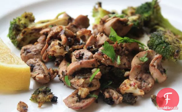 Sautierte Nieren mit Brokkoli, Sardellen und Chilischote