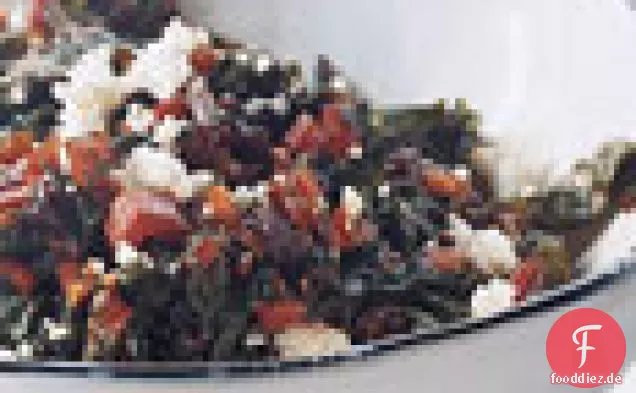 Geschmorter Mangold mit Johannisbeeren und Feta