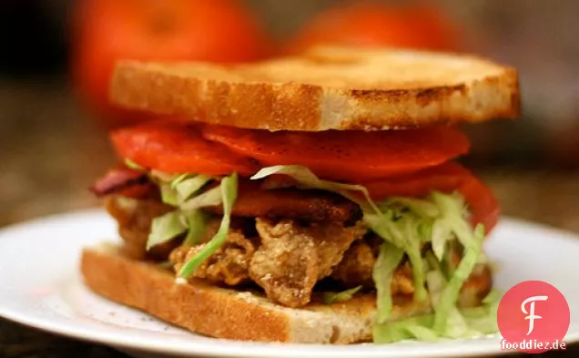 Abendessen heute Abend: Gebratene Austern und Speck-Sandwich