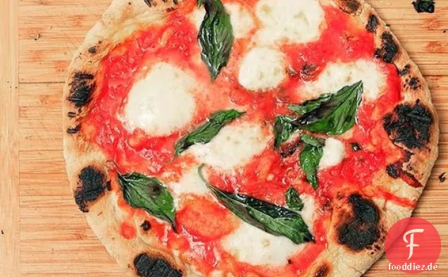 Pfanne neapolitanische Pizza (Kein Kneten oder Ofen Erforderlich!)