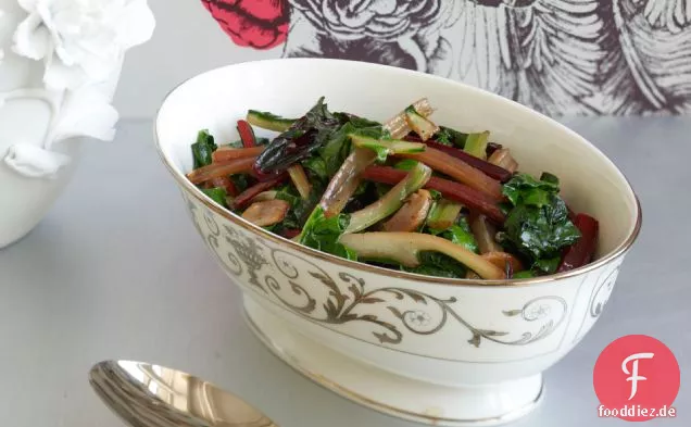 Sautierter Mangold mit Knoblauch und Zitrone
