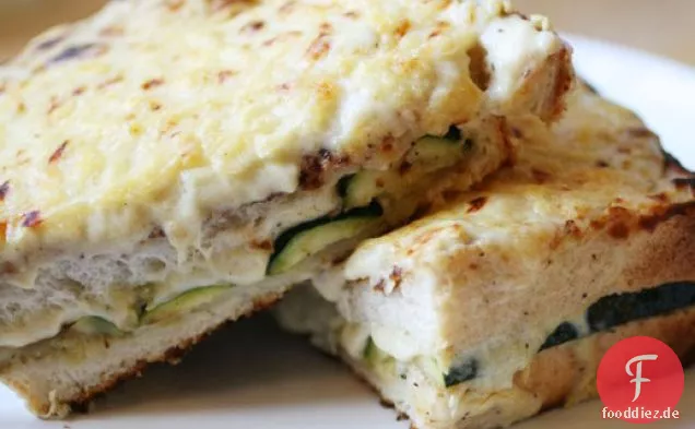 Vegetarische Gegrillte Zucchini Croque Mademoiselle