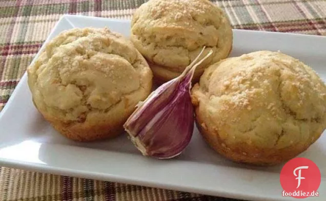 Glutenfreie Knoblauch-Zwiebel-Muffins