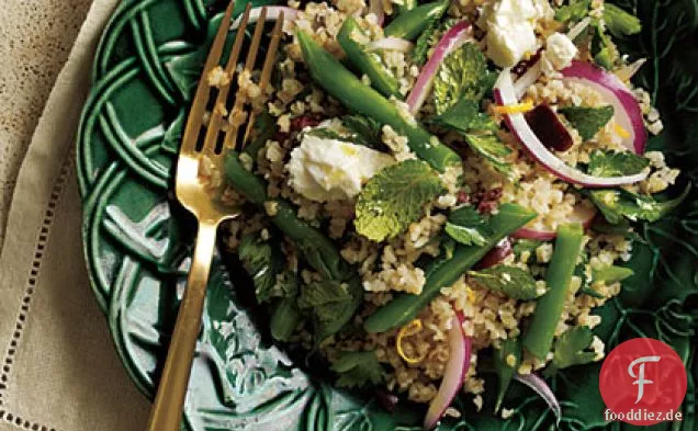 Grüne Bohnen, Feta und schwarzer Olivensalat
