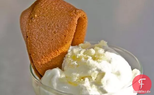 Joanne Chang's Zitronen-Ingwer-Mousse Coupe
