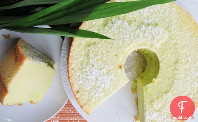 Pandan-Chiffon-Kuchen