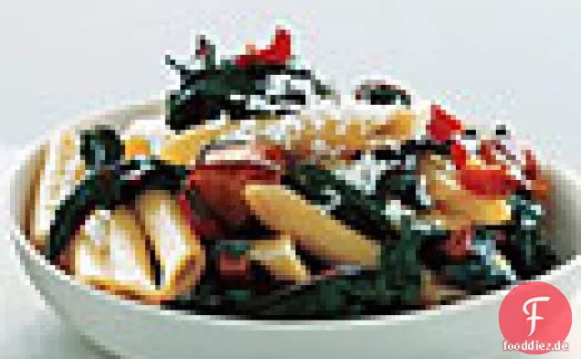 Pasta mit Kielbasa und Mangold