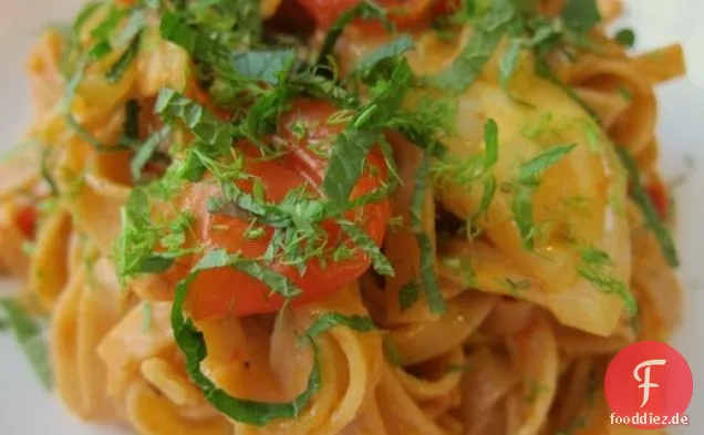 Gebratene Tomaten und Fenchel mit Tagliatelle
