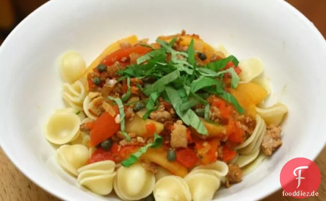 Apfel-Schweinefleisch Ragu mit Orecchiette