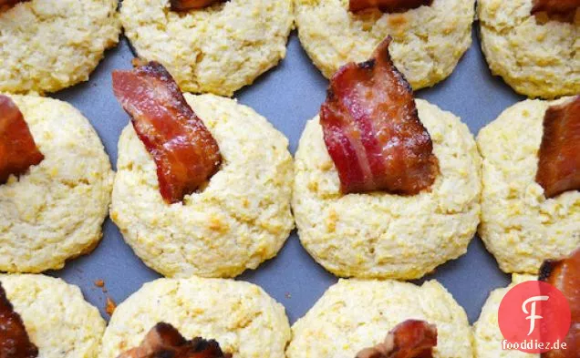 Maismuffins mit kandiertem Speck