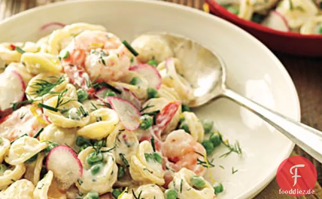 Orecchiette mit Erbsen, Garnelen und Buttermilch-Kräuterdressing