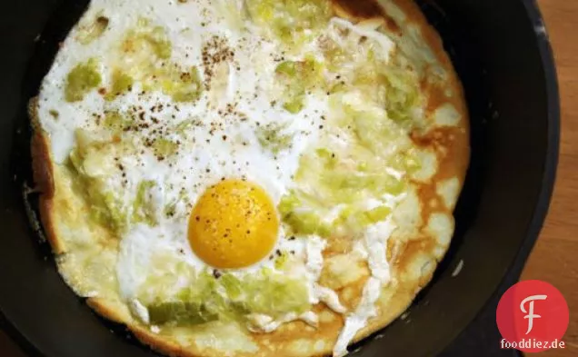 Essen Sie für acht Dollar: Olivenöl Crepes mit Lauch und Eiern