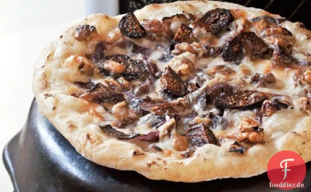 Kochen Sie das Buch: Feigen-, Taleggio- und Radicchio-Pizza