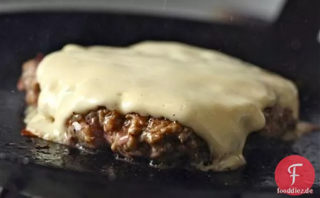 Melty amerikanische Cheddar-Käsescheiben für Burger und gegrillten Käse