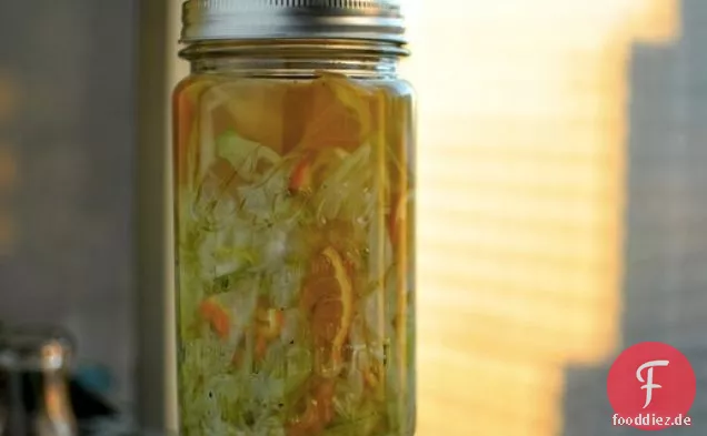 Schnell eingelegter Fenchel mit Orange
