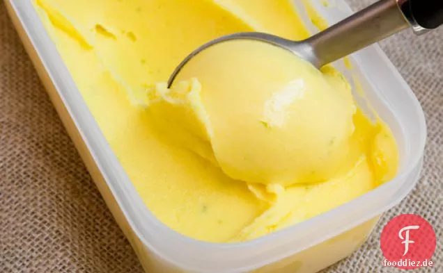 Mango Lassi gefrorener Joghurt
