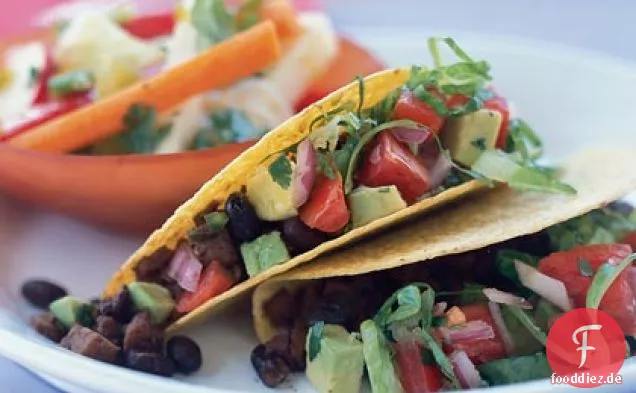 Tacos mit schwarzen Bohnen