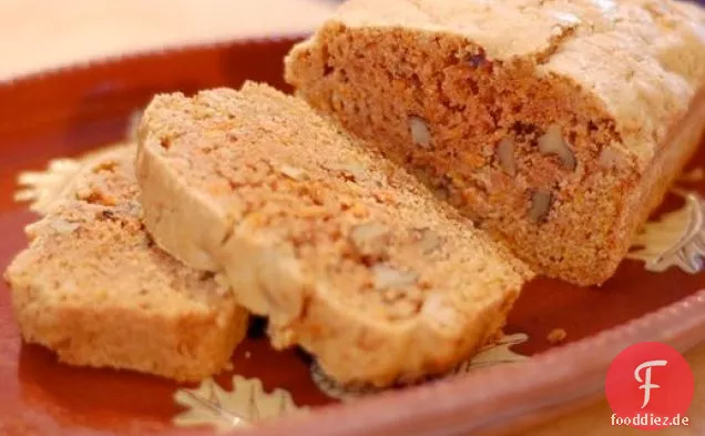 Karotten-Walnuss-Laib-Kuchen