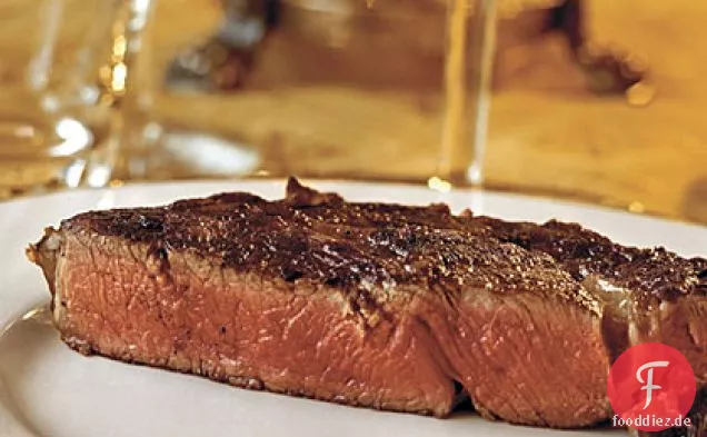 Gegrillte Rib-eye-Steaks