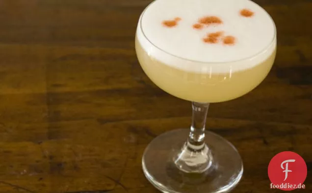 Meyer Zitrone Pisco Sour