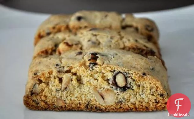 Haselnuss Schwarzer Pfeffer Biscotti