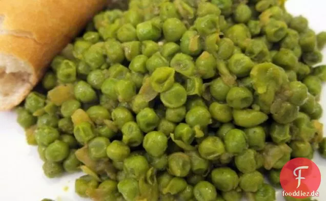 Die geheime Zutat (Kurkuma): Mamans gelbe Erbsen und Zwiebeln