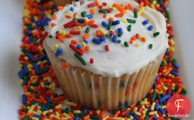 Glutenfreier Dienstag: Funfetti Cupcakes