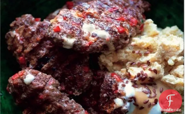 Kochen Sie das Buch: Al Halabi Stil Kebabs mit Kartoffelmoutabel