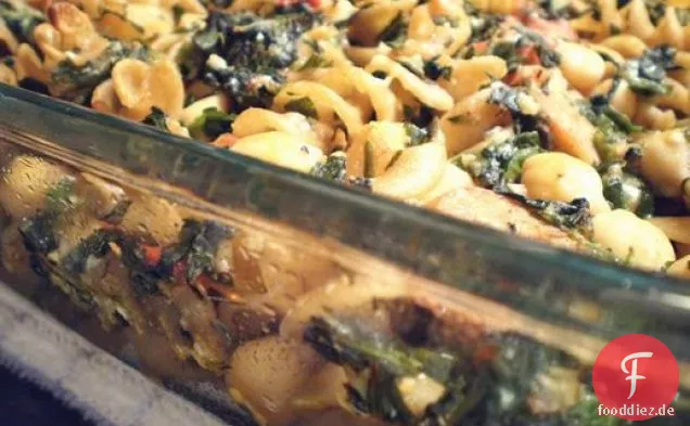 Gesund & lecker: Vollkornnudeln mit Hühnerwurst, Kichererbsen und Knoblauch