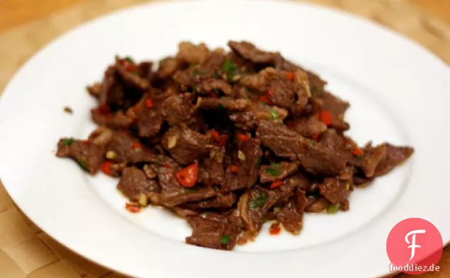 Abendessen heute Abend: Hunan Rindfleisch mit Kreuzkümmel