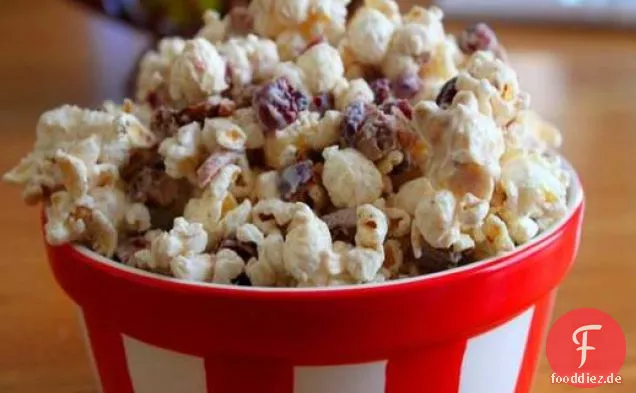 Glutenfreier Dienstag: Cran-Apfel Weiße Schokolade Popcorn