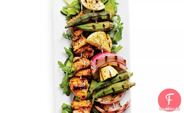 Gegrilltes Hähnchen-Gemüse-Spieße