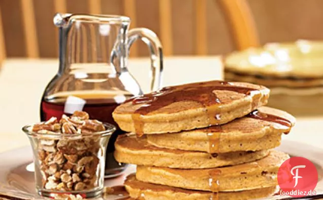 Süßkartoffel-Pekannuss-Pfannkuchen