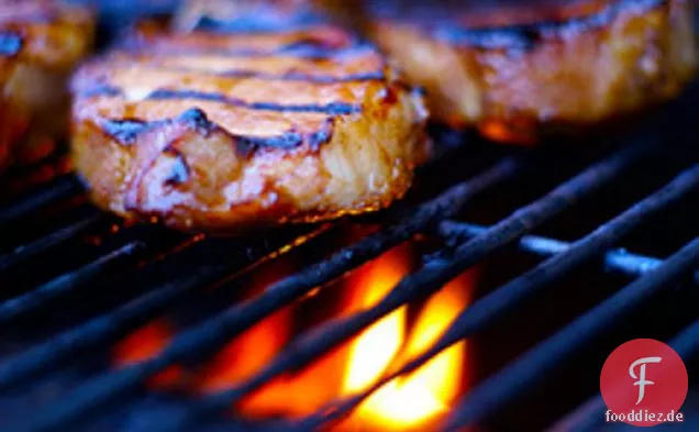 Cook the Book: Pork Porterhouse mit Pancetta-getrocknete Kirsch-Vinaigrette