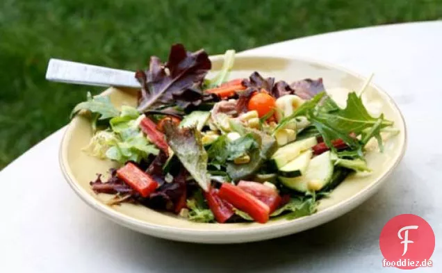 Abendessen heute Abend: Sommersalat mit Tortellini