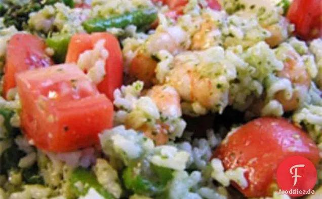 Abendessen heute Abend: Reissalat mit Pesto und Garnelen