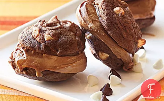 Schokolade und Eis Sandwiches