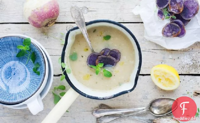 Wurzel & weiße Bohnensuppe